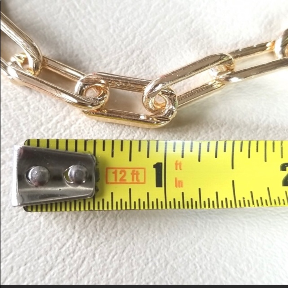 REPOSHED : 18k Gold Filled Round Paperclip Chain Necklace